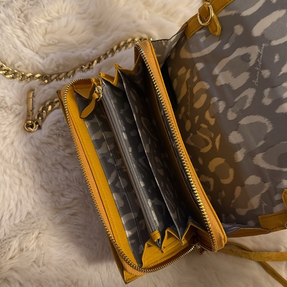 Aimee Kestenberg Delancey Leather Chain Wallet Crossbody - Picture 5 of 7